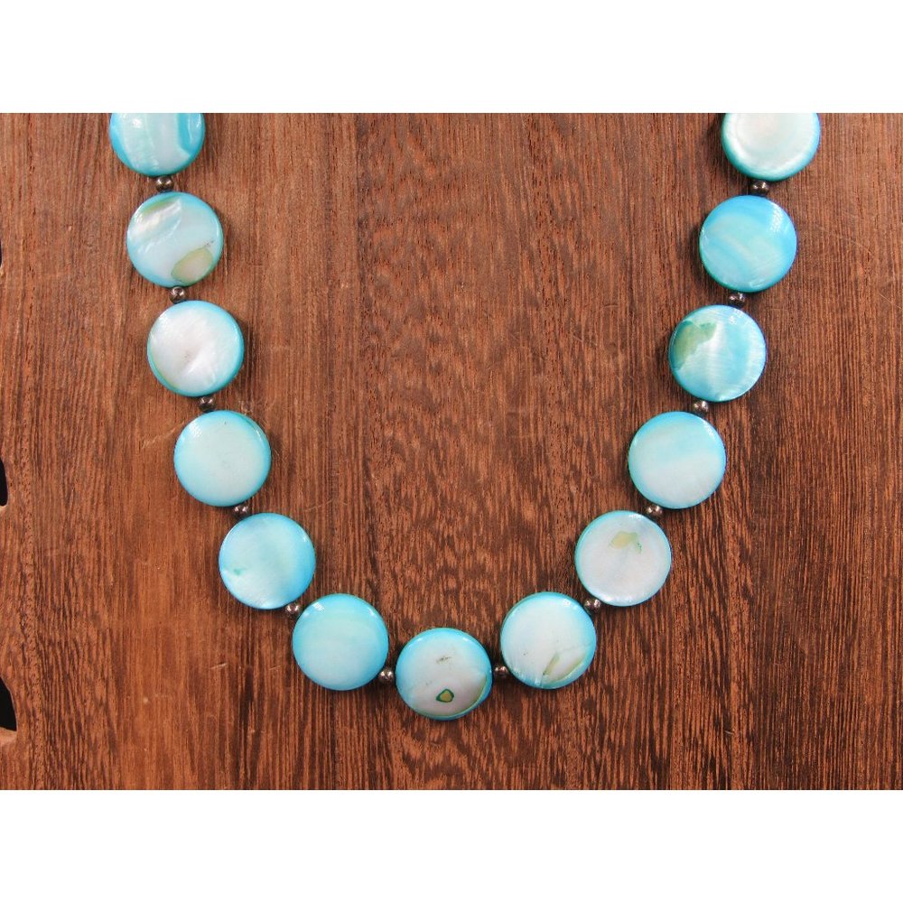 18" Sterling Silver Round Blue White Shells Necklace Vintage Minimalist Everyday